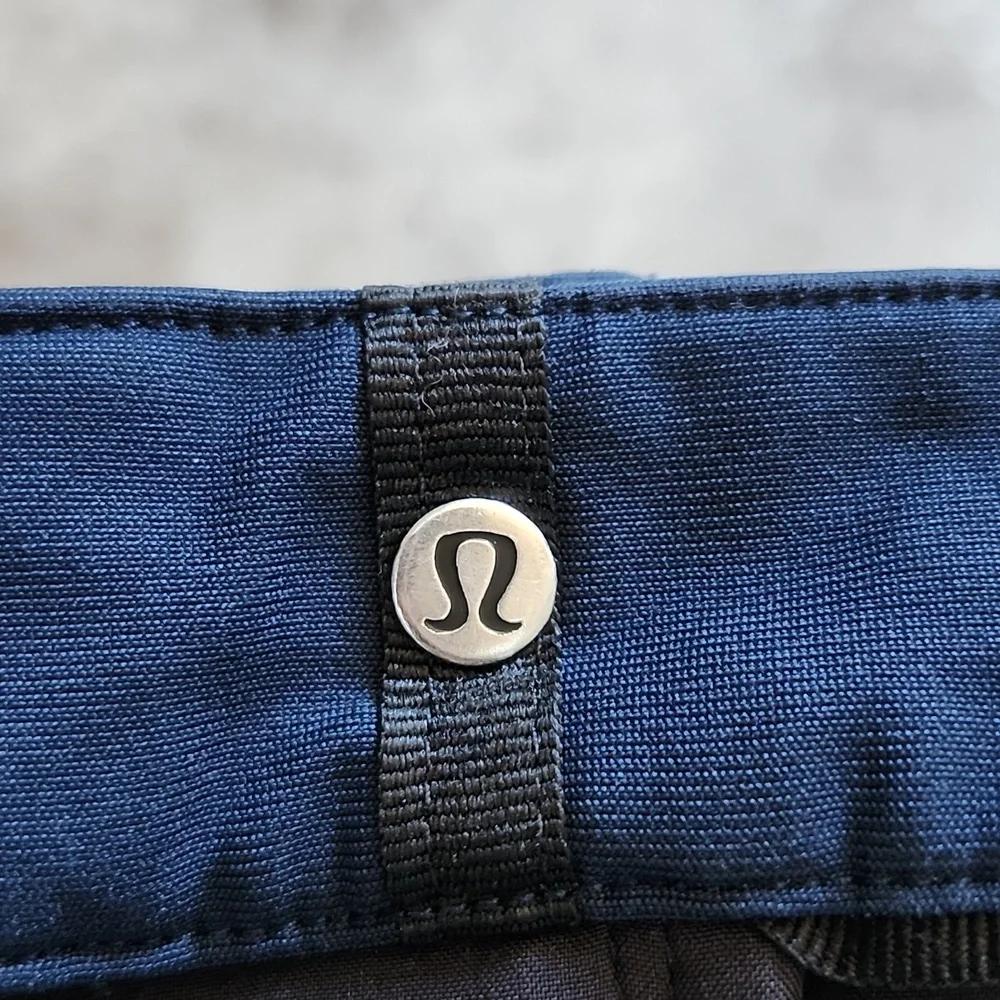 Lululemon ABC Classic 5 Pocket Pant Warpstreme True Navy Sz33 X 31